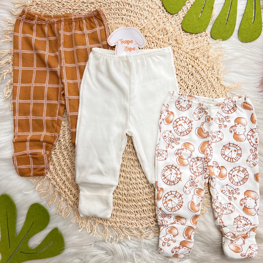 Kit 3 Calças - Xadrez, Off White e Safari Ferrugem